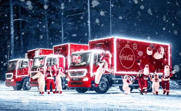 Thumbnail for - В отель «Метрополь» на специальное инклюзивное мероприятие приедет «Рождественский Караван» Coca-Cola в России